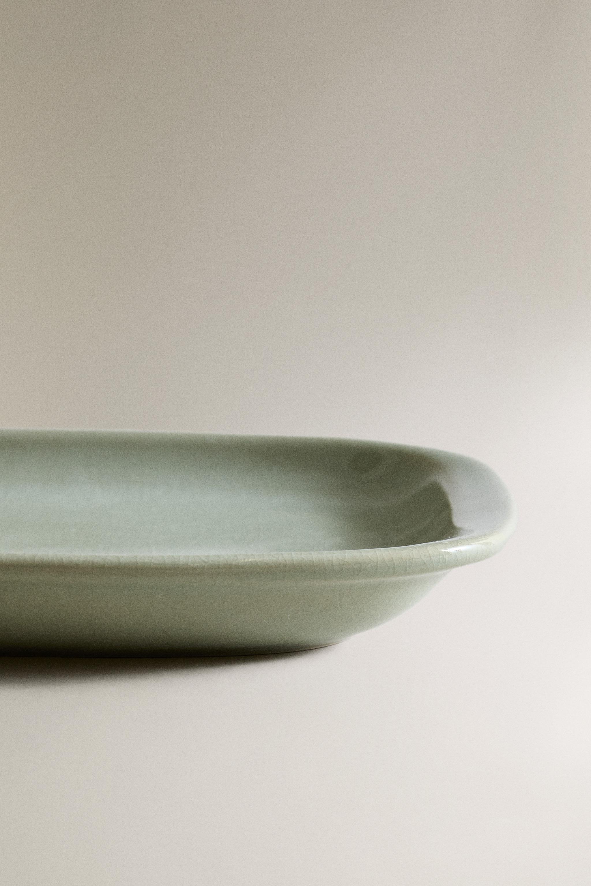ENAMELED STONEWARE SERVING DISH